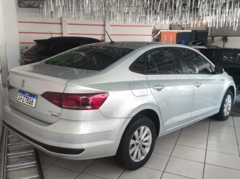 VOLKSWAGEN Virtus 1.0 4P 200 TSI FLEX COMFORTLINE AUTOM�TICO, Foto 10