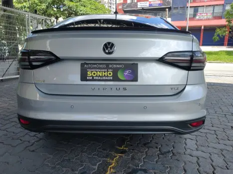 VOLKSWAGEN Virtus 1.0 4P 170 TSI AUTOM�TICO, Foto 3