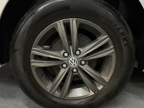 VOLKSWAGEN Virtus 1.6 4P MSI FLEX AUTOM�TICO, Foto 3