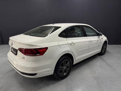 VOLKSWAGEN Virtus 1.6 4P MSI FLEX AUTOM�TICO, Foto 9