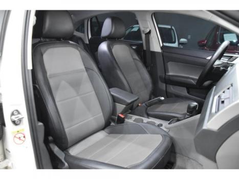 VOLKSWAGEN Virtus 1.0 4P 200 TSI FLEX HIGHLINE AUTOM�TICO, Foto 5