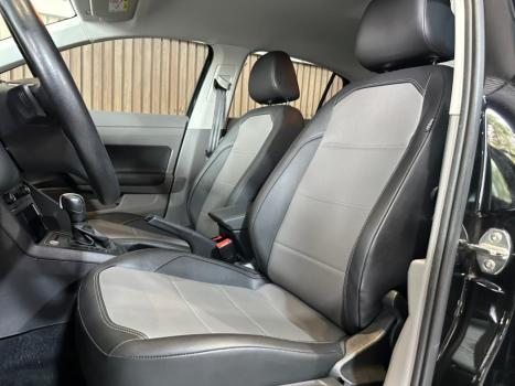 VOLKSWAGEN Virtus 1.0 4P 200 TSI FLEX COMFORTLINE AUTOM�TICO, Foto 19