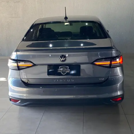 VOLKSWAGEN Virtus 1.0 4P 170 TSI AUTOM�TICO, Foto 4
