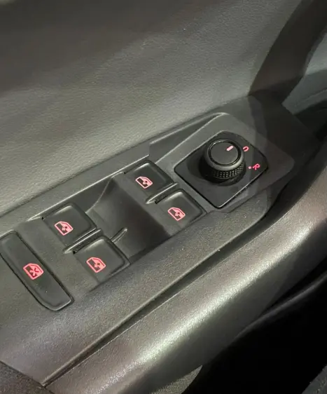 VOLKSWAGEN Virtus 1.0 4P 170 TSI AUTOM�TICO, Foto 17