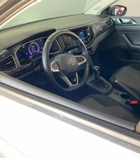 VOLKSWAGEN Virtus 1.0 4P 170 TSI AUTOM�TICO, Foto 21