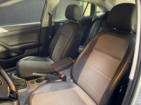 VOLKSWAGEN Virtus 1.0 4P 200 TSI FLEX HIGHLINE AUTOM�TICO, Foto 7