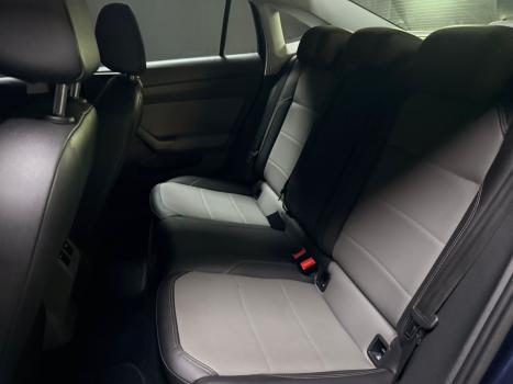 VOLKSWAGEN Virtus 1.0 4P 200 TSI FLEX HIGHLINE AUTOM�TICO, Foto 11