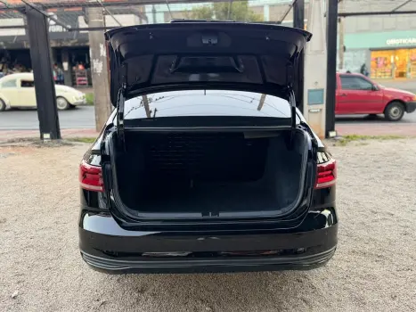 VOLKSWAGEN Virtus 1.6 4P MSI FLEX AUTOM�TICO, Foto 13