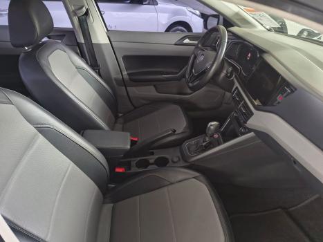 VOLKSWAGEN Virtus 1.0 4P 200 TSI FLEX COMFORTLINE AUTOM�TICO, Foto 9
