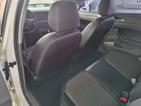VOLKSWAGEN Virtus 1.0 4P 200 TSI FLEX COMFORTLINE AUTOM�TICO, Foto 15