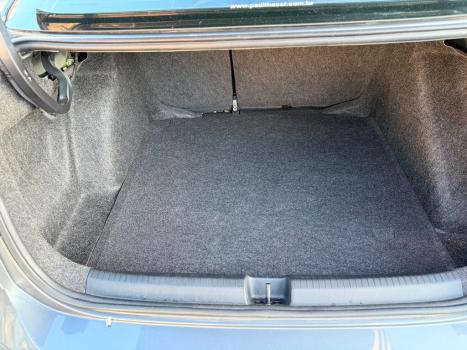 VOLKSWAGEN Virtus 1.0 4P 200 TSI FLEX COMFORTLINE AUTOM�TICO, Foto 10