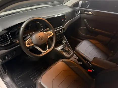 VOLKSWAGEN Virtus 1.0 4P 200 TSI FLEX COMFORTLINE AUTOM�TICO, Foto 9