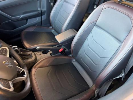 VOLKSWAGEN Virtus 1.0 4P 200 TSI FLEX HIGHLINE AUTOM�TICO, Foto 10