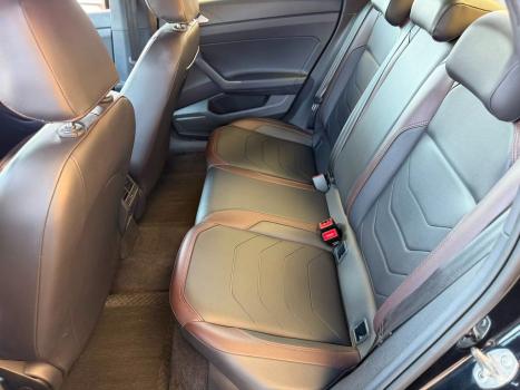 VOLKSWAGEN Virtus 1.0 4P 200 TSI FLEX HIGHLINE AUTOM�TICO, Foto 11