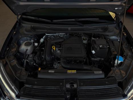 VOLKSWAGEN Virtus 1.0 4P 200 TSI FLEX HIGHLINE AUTOM�TICO, Foto 13