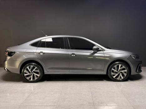 VOLKSWAGEN Virtus 1.0 4P 200 TSI FLEX HIGHLINE AUTOM�TICO, Foto 4