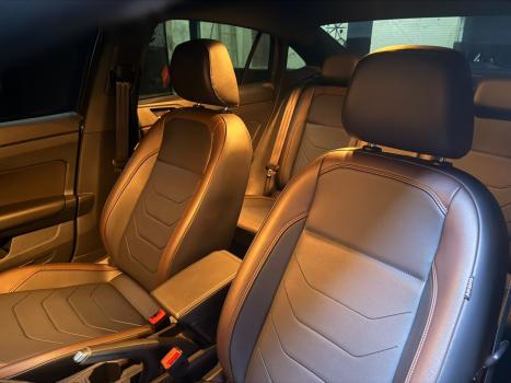VOLKSWAGEN Virtus 1.0 4P 200 TSI FLEX HIGHLINE AUTOM�TICO, Foto 9