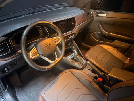 VOLKSWAGEN Virtus 1.0 4P 200 TSI FLEX HIGHLINE AUTOM�TICO, Foto 10