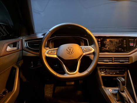 VOLKSWAGEN Virtus 1.0 4P 200 TSI FLEX HIGHLINE AUTOM�TICO, Foto 11