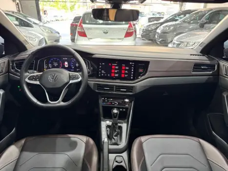 VOLKSWAGEN Virtus 1.0 4P 200 TSI FLEX HIGHLINE AUTOMÁTICO, Foto 3