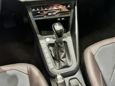 VOLKSWAGEN Virtus 1.0 4P 200 TSI FLEX HIGHLINE AUTOMÁTICO, Foto 10