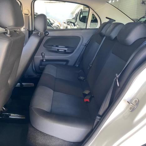 VOLKSWAGEN Voyage 1.0 4P FLEX, Foto 10