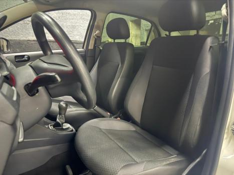 VOLKSWAGEN Voyage 1.0 4P FLEX, Foto 10