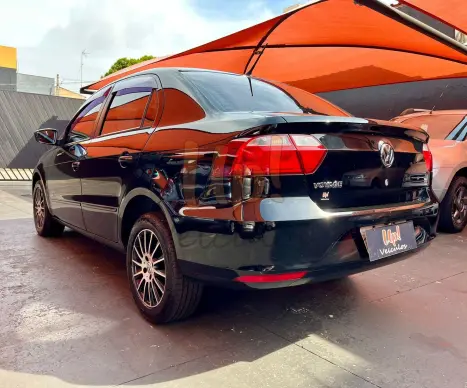 VOLKSWAGEN Voyage 1.6 4P FLEX, Foto 4