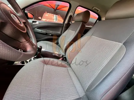 VOLKSWAGEN Voyage 1.6 4P FLEX, Foto 9