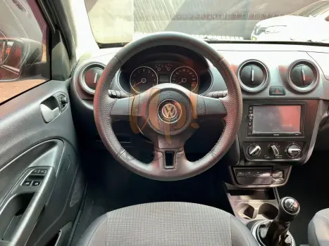 VOLKSWAGEN Voyage 1.6 4P FLEX, Foto 15