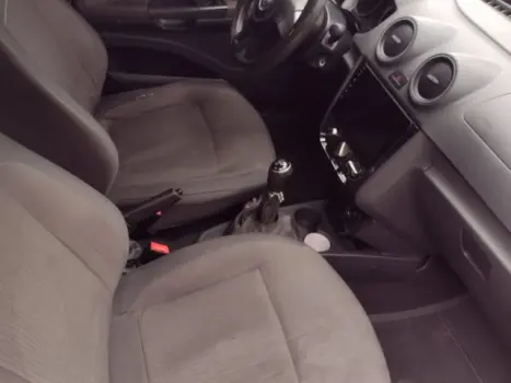 VOLKSWAGEN Voyage 1.6 4P FLEX, Foto 9