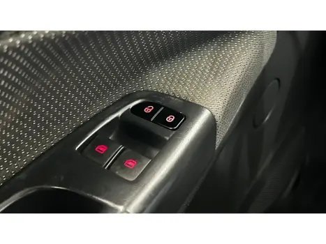 VOLKSWAGEN Voyage 1.0 4P FLEX, Foto 7