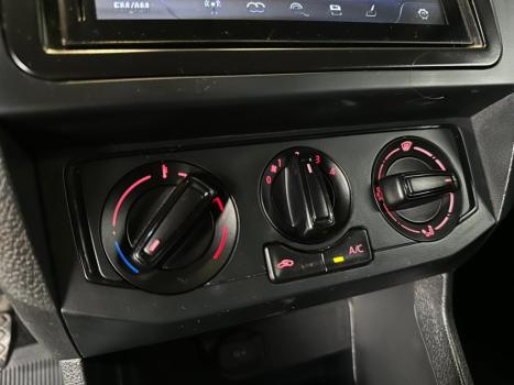 VOLKSWAGEN Voyage 1.6 4P FLEX MSI AUTOM�TICO, Foto 14