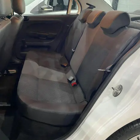 VOLKSWAGEN Voyage 1.0 4P FLEX, Foto 17