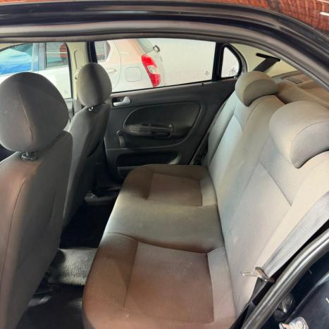 VOLKSWAGEN Voyage 1.0 4P FLEX, Foto 4