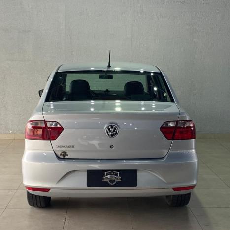 VOLKSWAGEN Voyage 1.6 4P FLEX, Foto 4