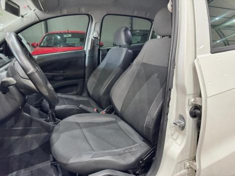 VOLKSWAGEN Voyage 1.6 4P TREND FLEX, Foto 6