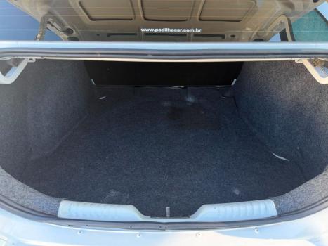 VOLKSWAGEN Voyage 1.0 4P FLEX, Foto 13