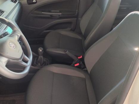 VOLKSWAGEN Voyage 1.0 4P FLEX, Foto 12