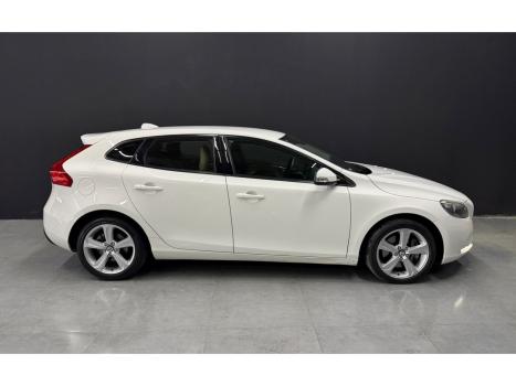 VOLVO V40 2.0 4P T4 DYNAMIC TURBO AUTOM�TICO, Foto 9