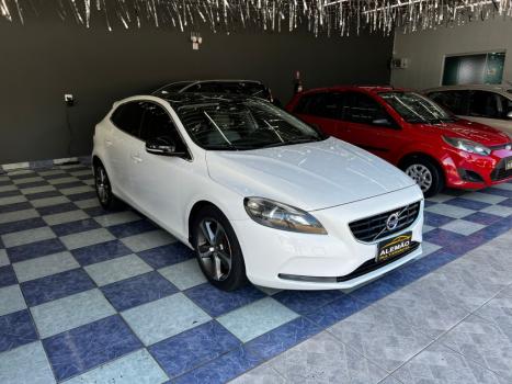 VOLVO V40 2.0 4P T4 DYNAMIC TURBO AUTOM�TICO, Foto 3