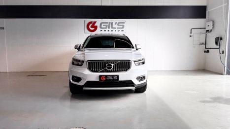 VOLVO XC40 1.5 16V 4P T5 RECHARGE H�BRIDO INSCRIPTION GEARTRONIC AUTOM�TICO, Foto 3