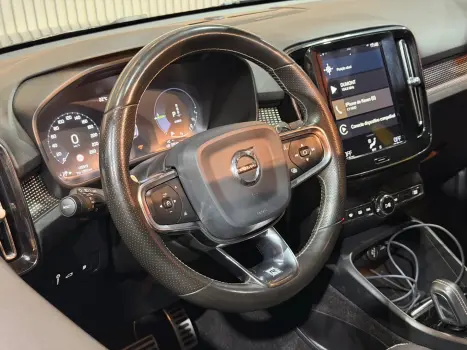 VOLVO XC40 1.5 16V 4P T5 RECHARGE H�BRIDO R-DESIGN GEARTRONIC AUTOM�TICO, Foto 12