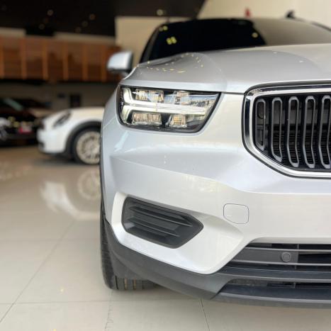 VOLVO XC40 2.0 16V 4P T4 TURBO GEARTRONIC AUTOM�TICO, Foto 6