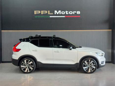 VOLVO XC40 P8 RECHARGE ELECTRIC BEV PURE AWD, Foto 2