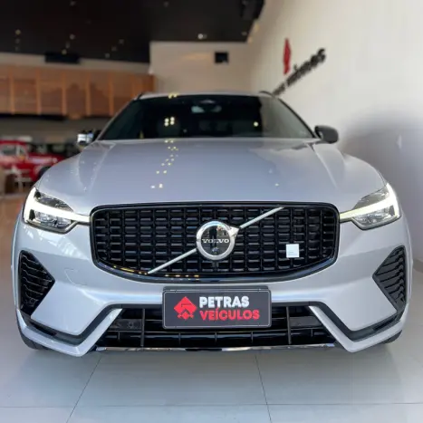 VOLVO XC60 2.0 16V 4P T8 HYBRID POLESTAR ENGINEERED AWD GEARTRONIC AUTOM�TICO, Foto 3