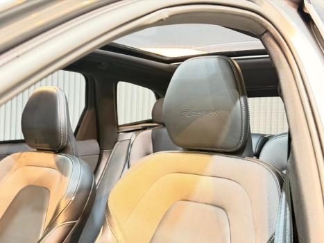 VOLVO XC60 2.0 16V 4P T8 HYBRID R-DESIGN AWD GEARTRONIC AUTOM�TICO, Foto 7