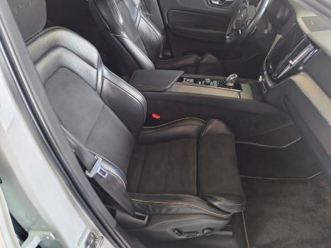 VOLVO XC60 2.0 16V 4P T8 HYBRID R-DESIGN AWD GEARTRONIC AUTOMÁTICO, Foto 10