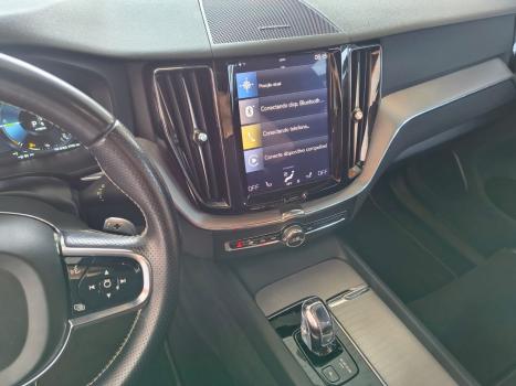 VOLVO XC60 2.0 16V 4P T8 HYBRID R-DESIGN AWD GEARTRONIC AUTOMÁTICO, Foto 25