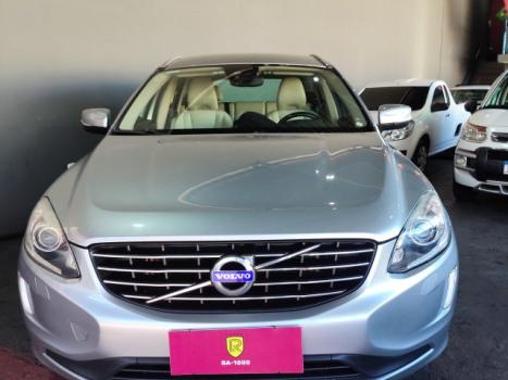 VOLVO XC60 2.0 4P COMFORT T5 TURBO AUTOM�TICO, Foto 4